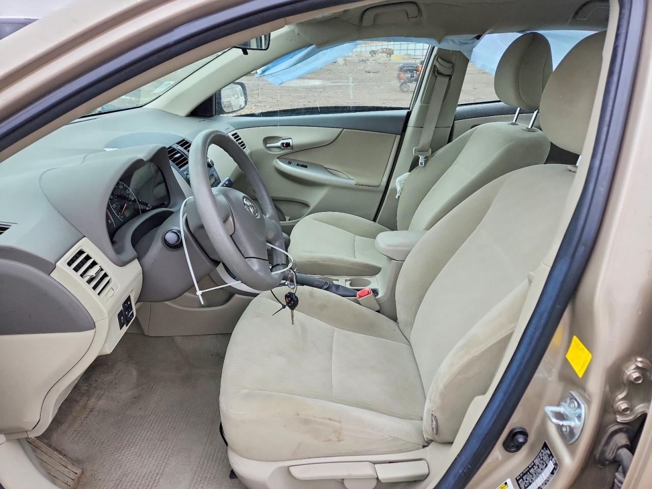 2010 TOYOTA COROLLA