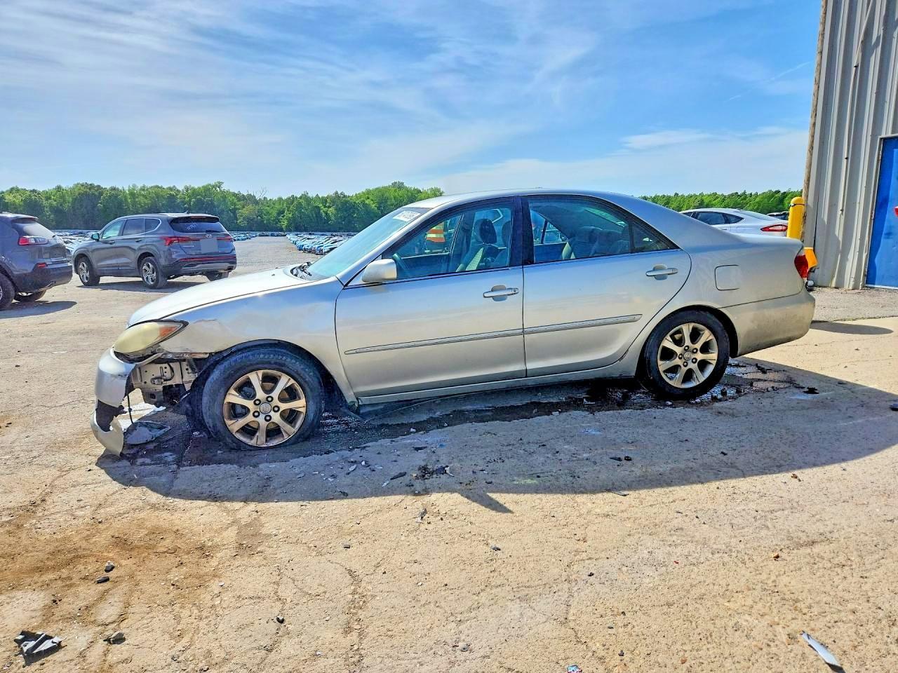 2005 TOYOTA CAMRY