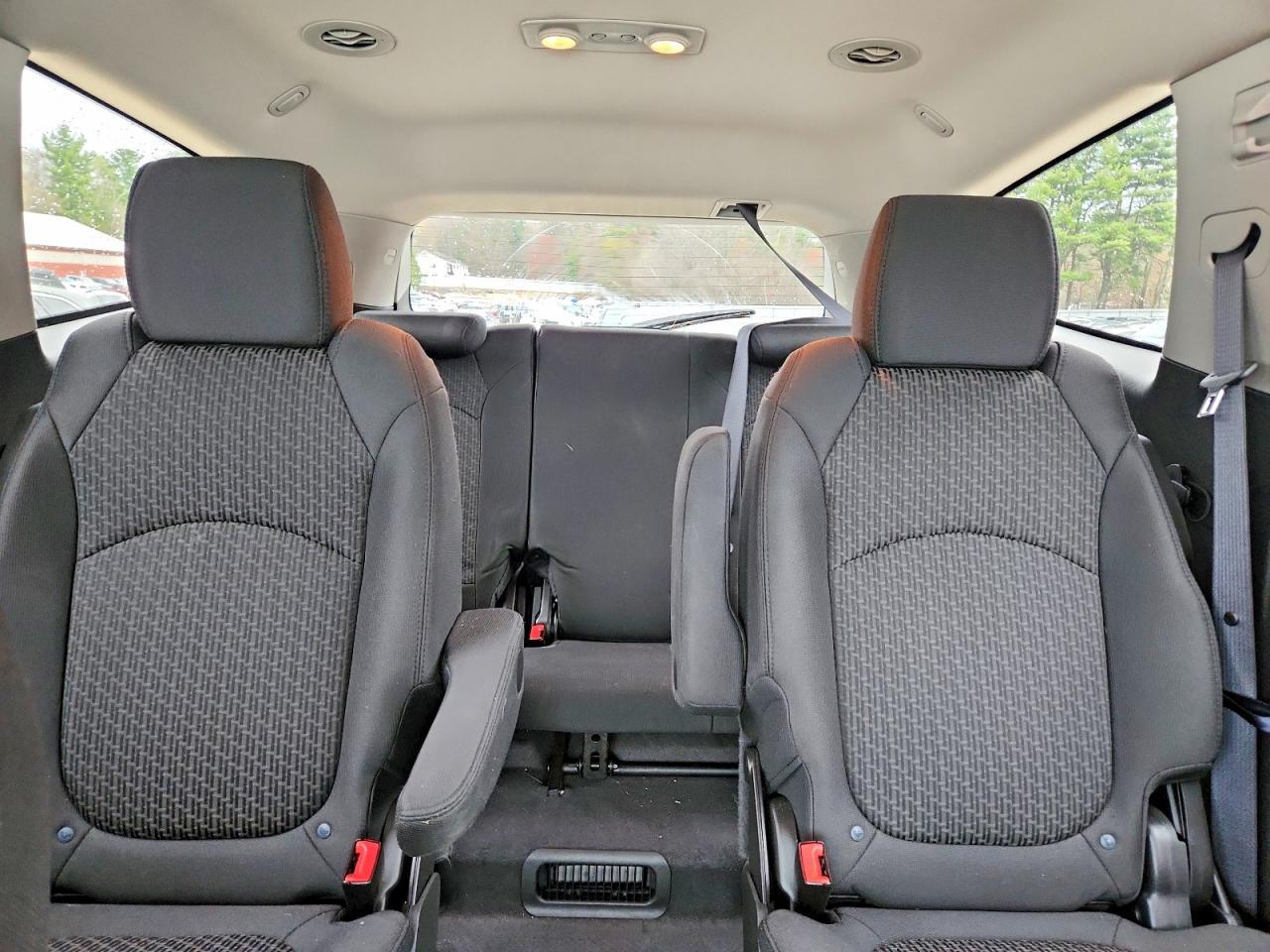 2011 CHEVROLET TRAVERSE