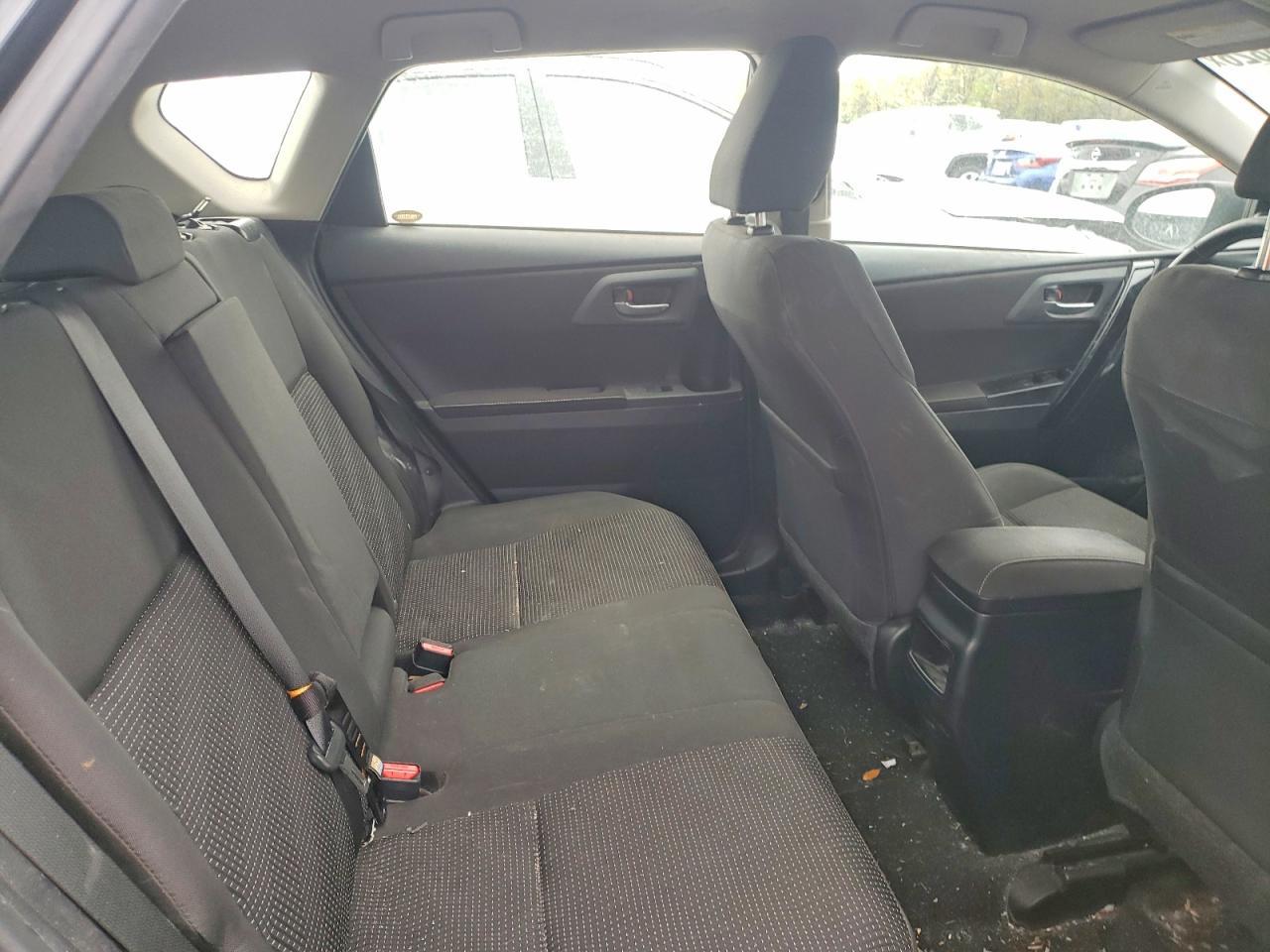 2018 TOYOTA COROLLA