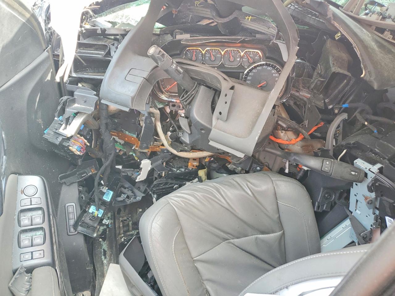 2015 CHEVROLET Tahoe