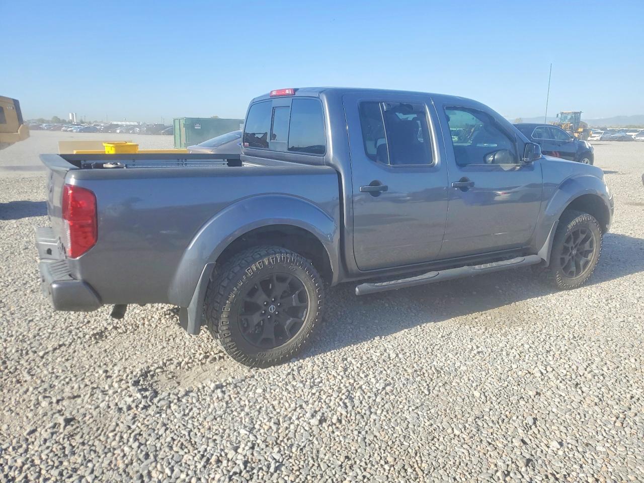 2019 NISSAN Frontier
