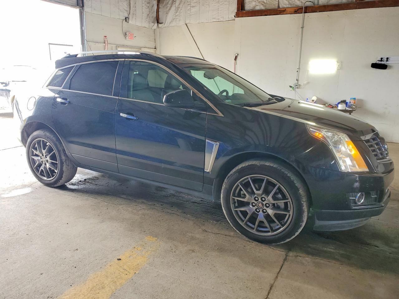 2016 CADILLAC SRX