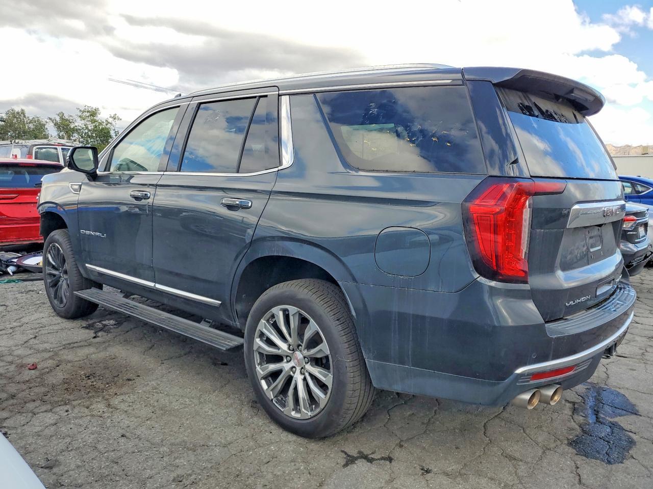 2022 GMC Yukon