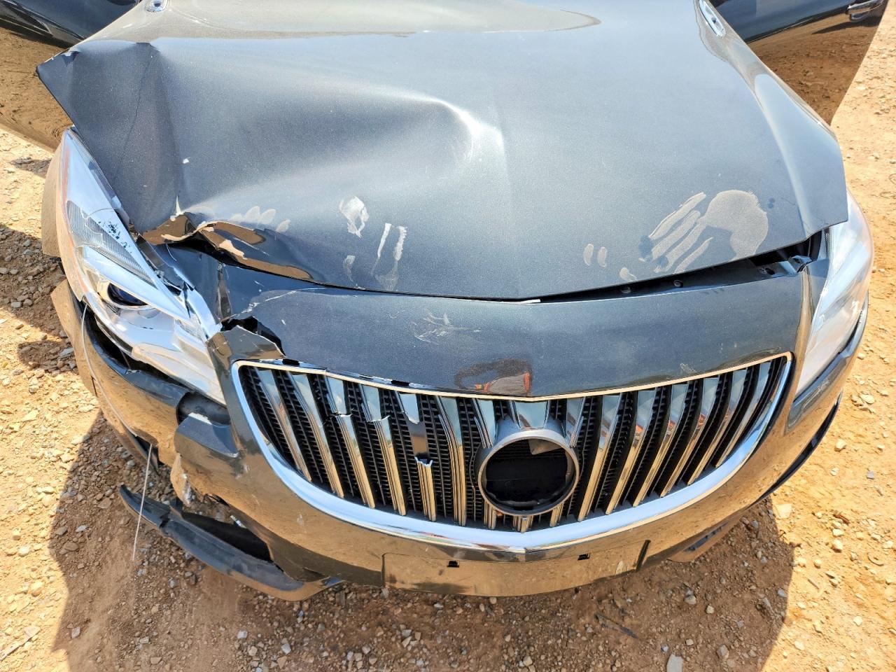 2016 BUICK Regal