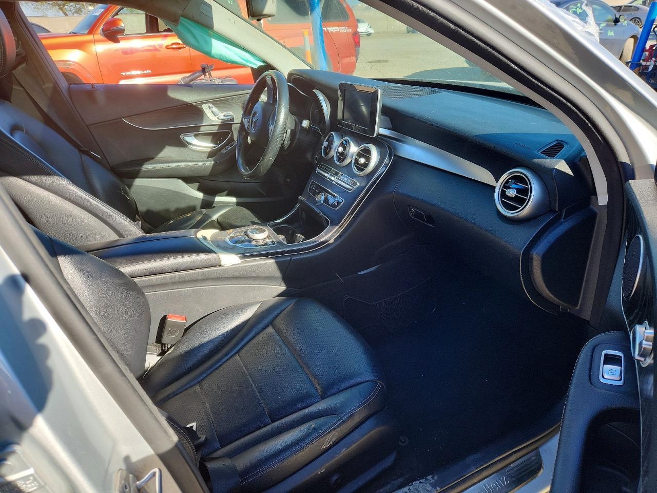 2017 MERCEDES-BENZ C-CLASS