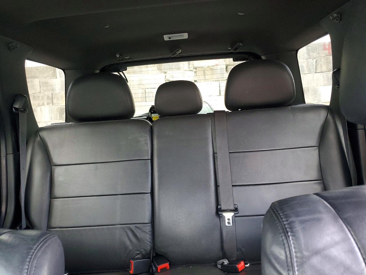 2011 FORD ESCAPE