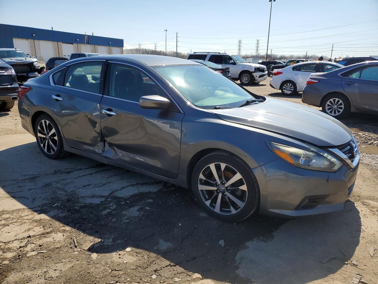 2017 NISSAN ALTIMA