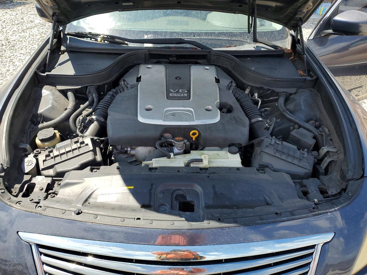 2012 INFINITI G37