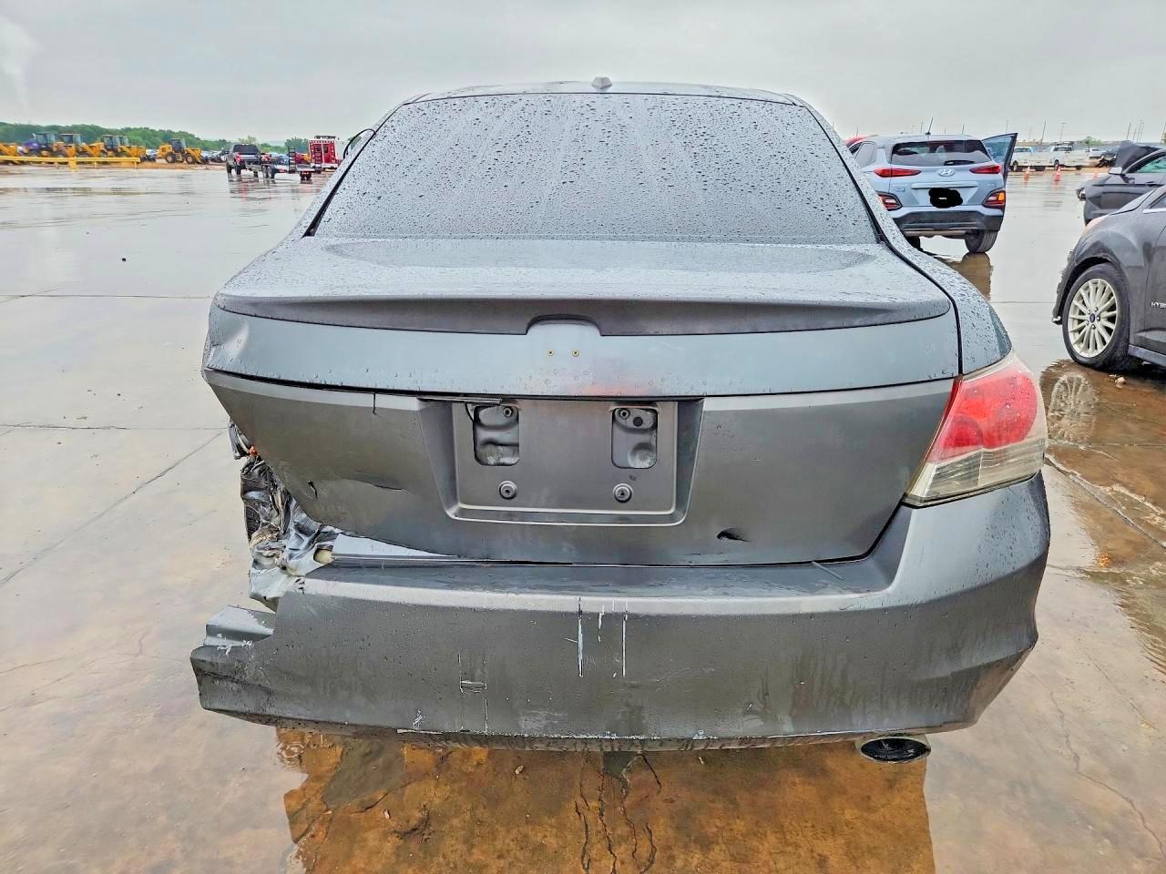 2010 HONDA ACCORD