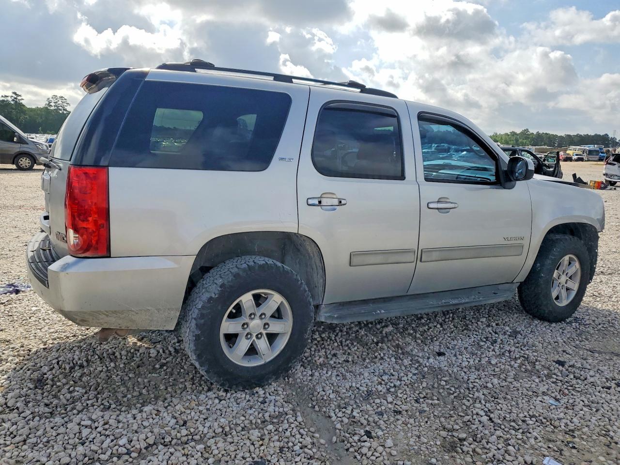 2012 GMC Yukon