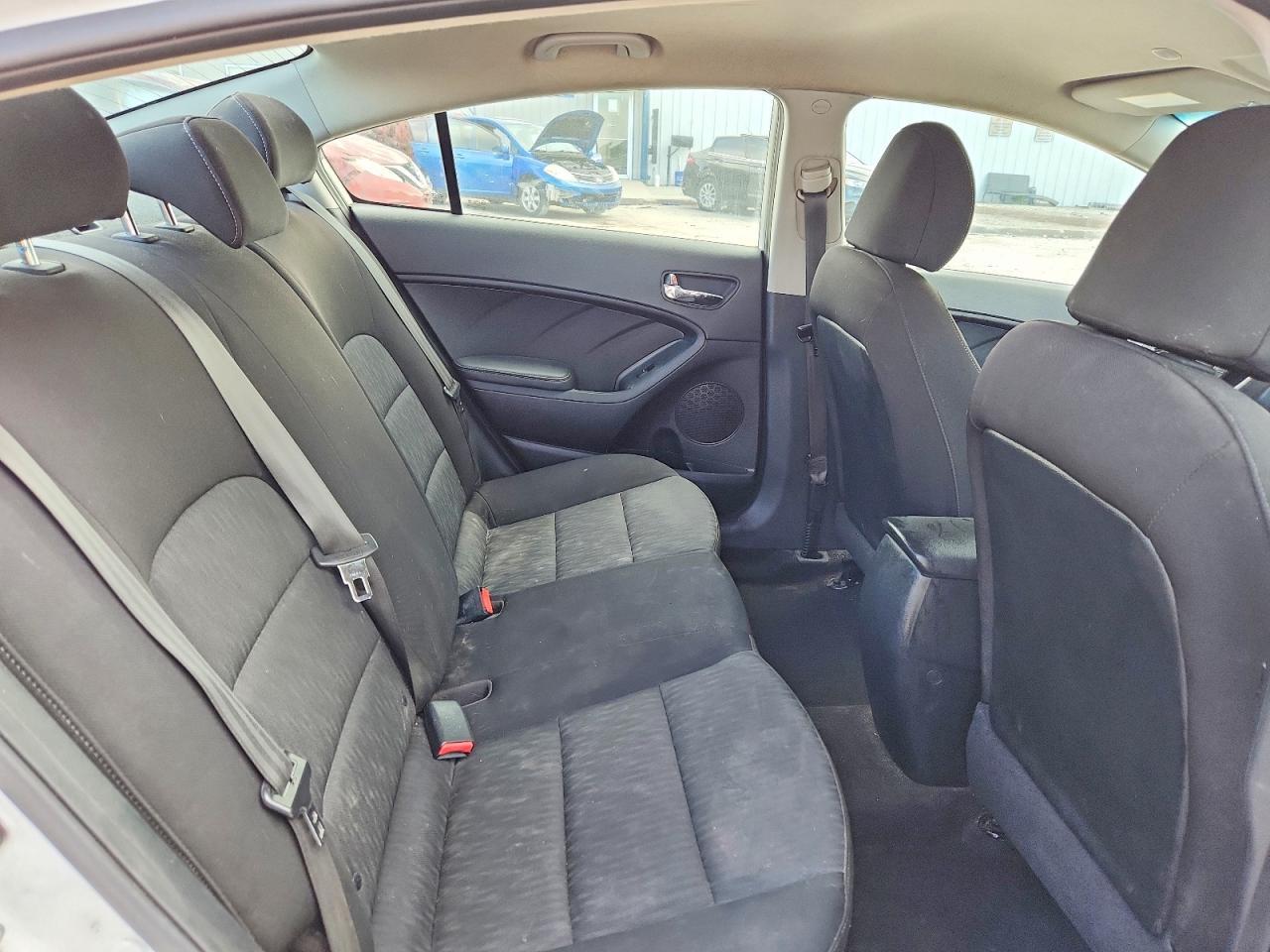 2016 KIA FORTE