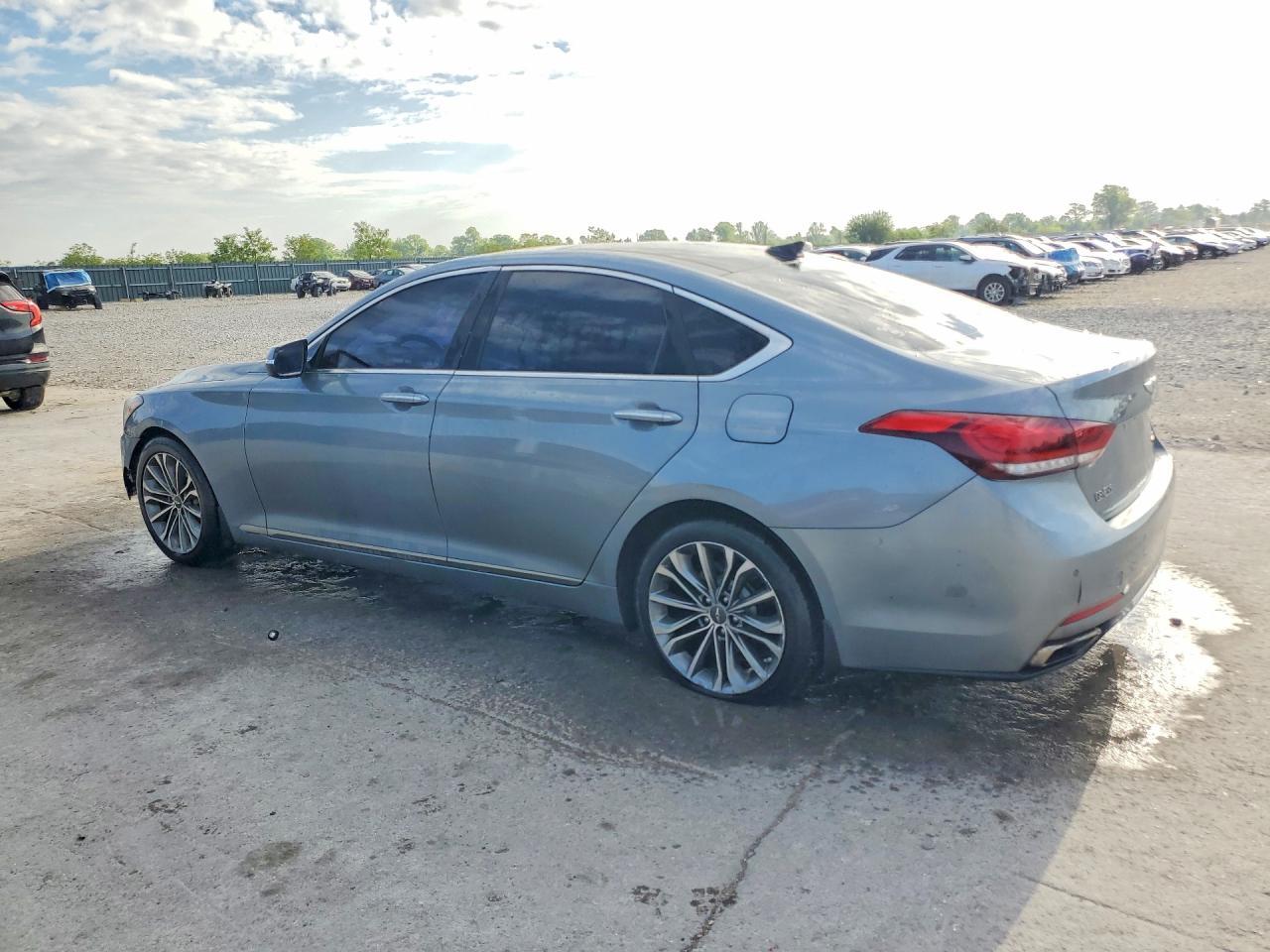 2015 HYUNDAI GENESIS
