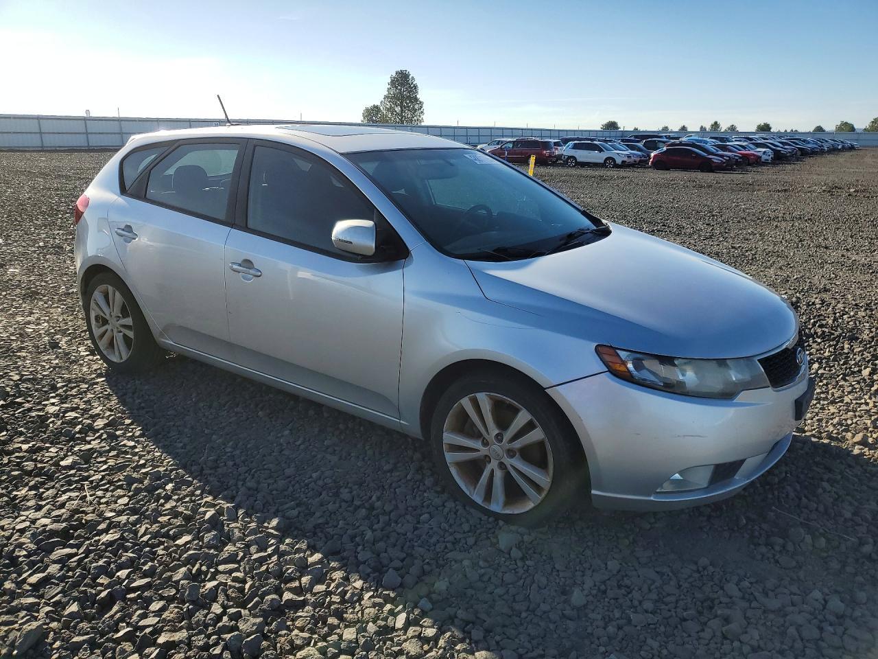 2011 KIA FORTE