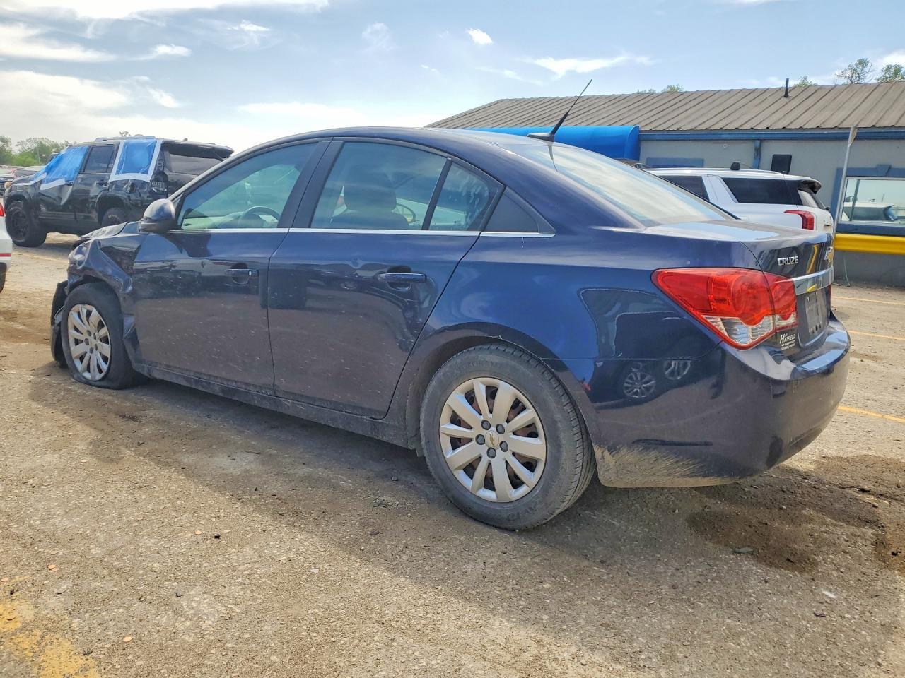 2011 CHEVROLET CRUZE