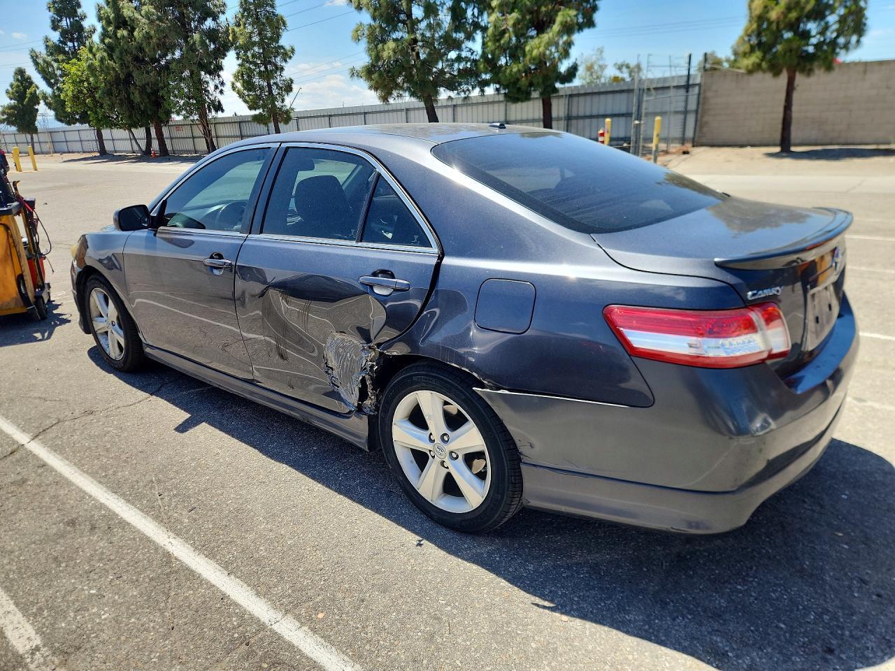 2010 TOYOTA CAMRY
