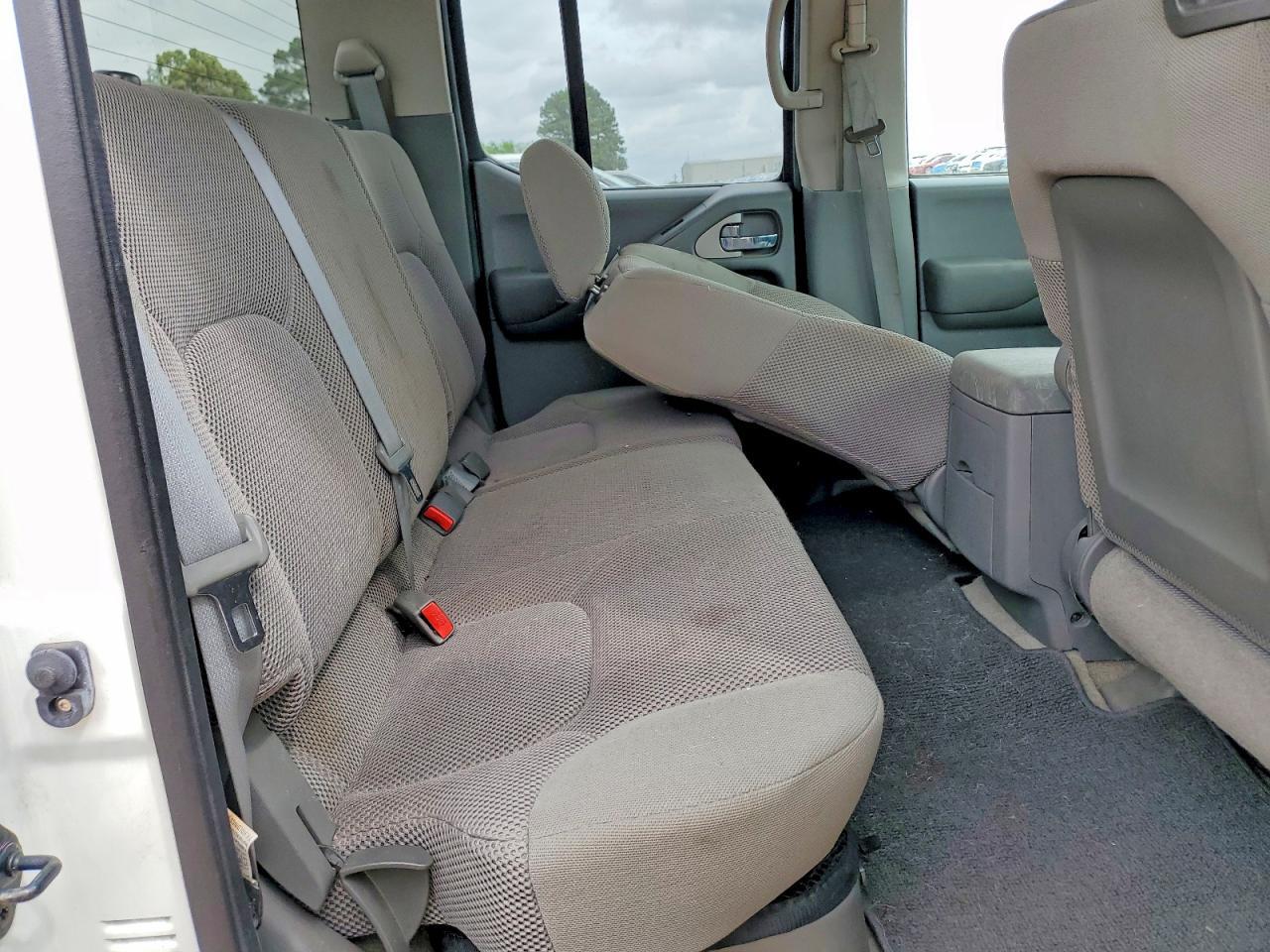 2013 NISSAN Frontier