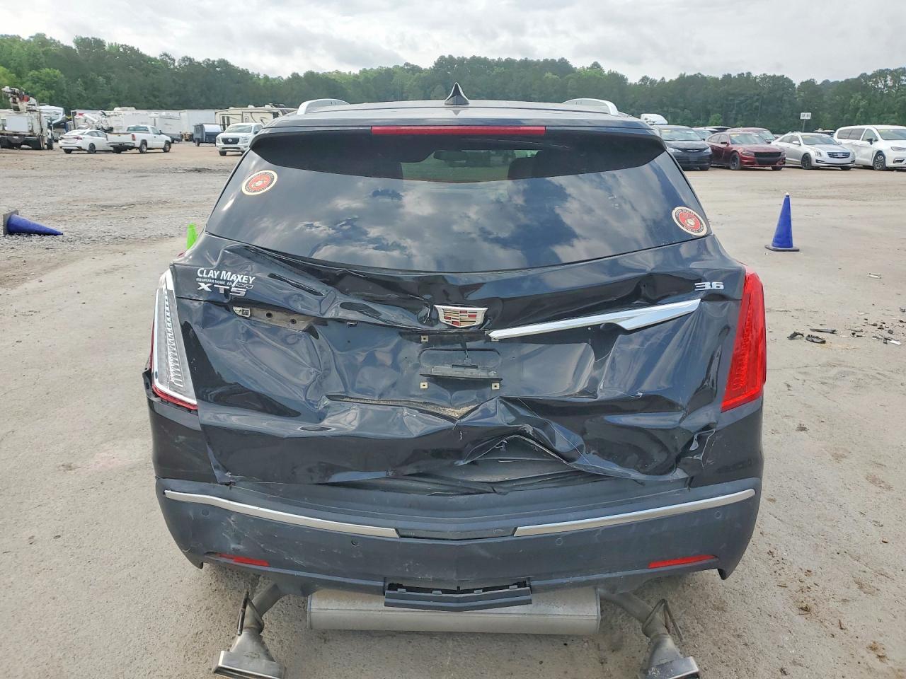 2018 CADILLAC XT5
