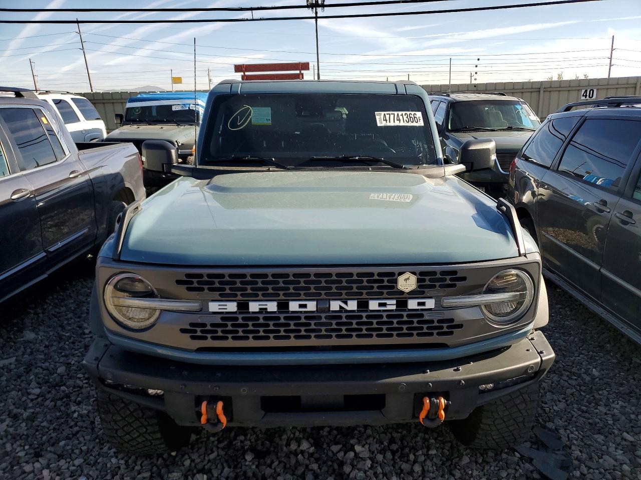 2021 FORD Bronco
