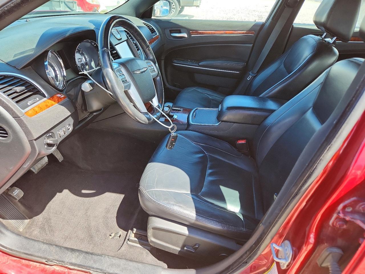 2014 CHRYSLER 300
