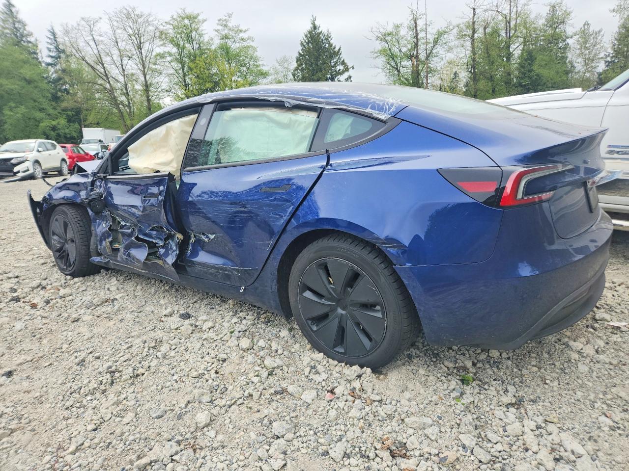 2024 TESLA MODEL 3