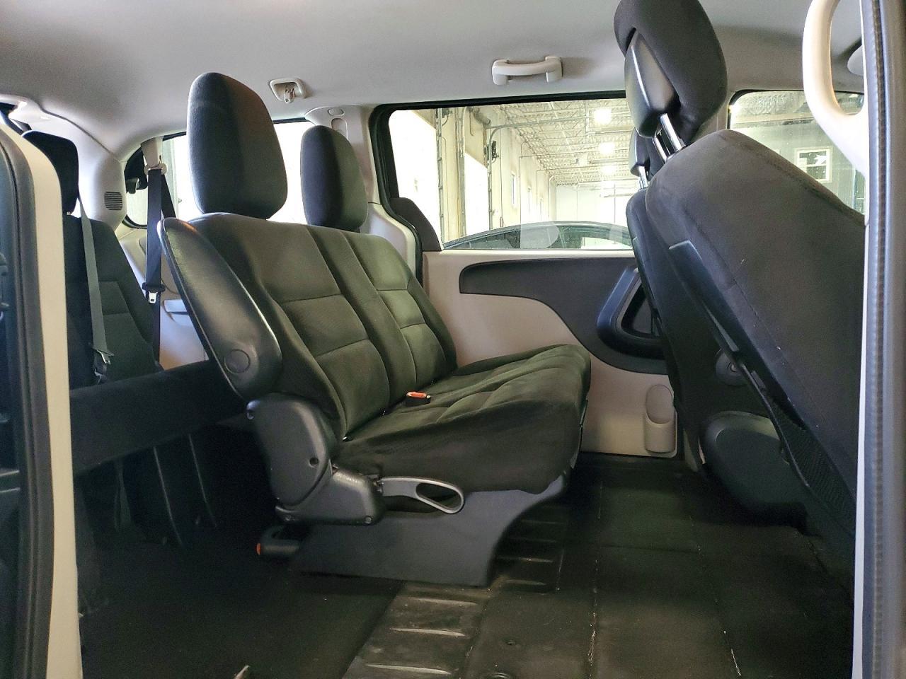 2016 DODGE GRAND CARAVAN