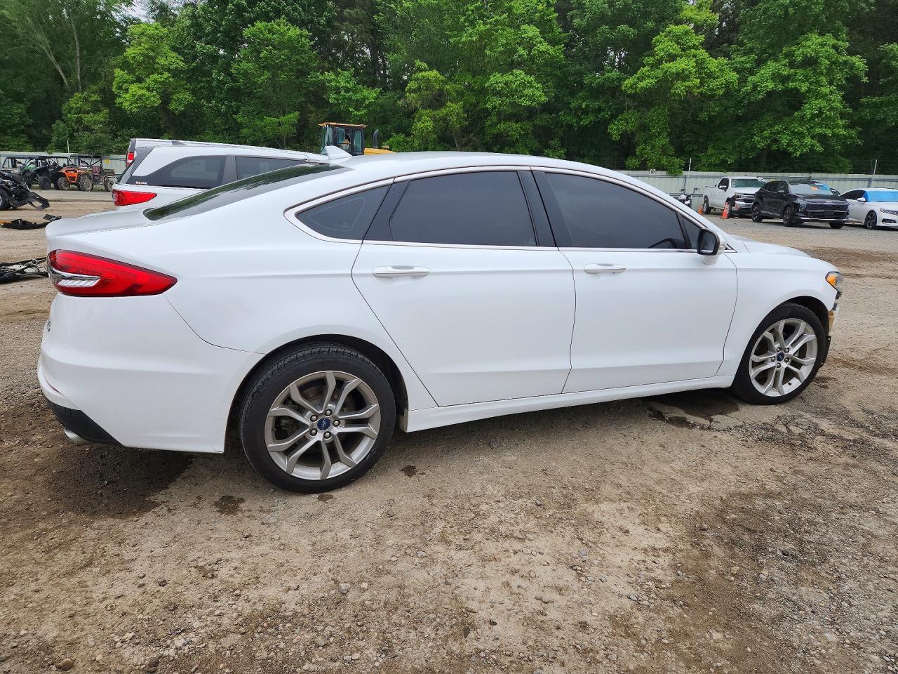 2019 FORD FUSION