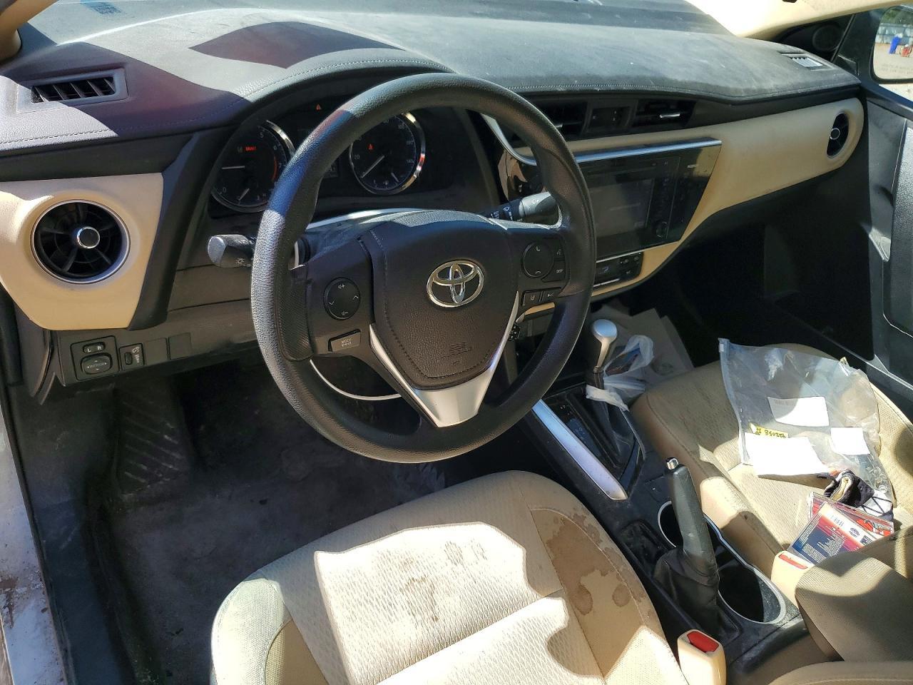 2017 TOYOTA COROLLA