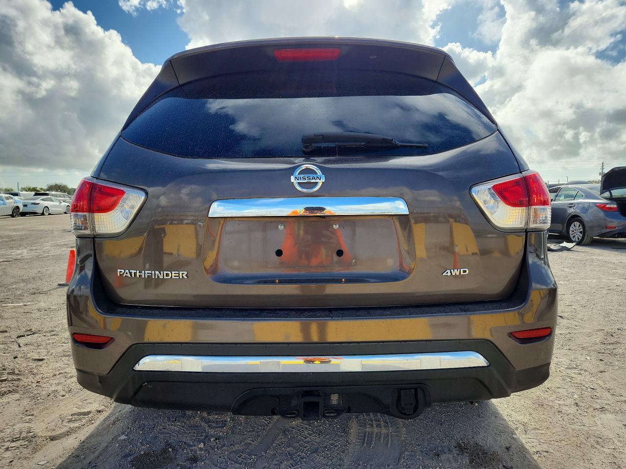2015 NISSAN PATHFINDER