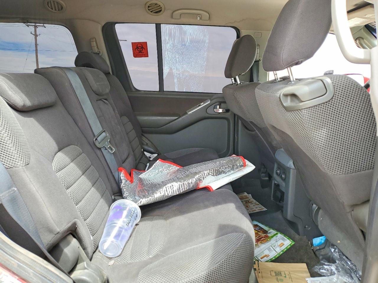 2011 NISSAN PATHFINDER
