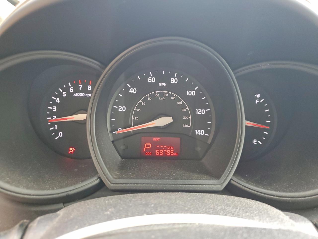 2013 KIA RIO