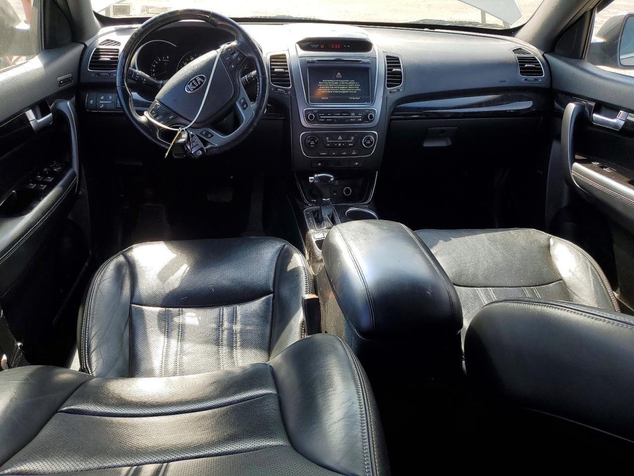 2014 KIA SORENTO