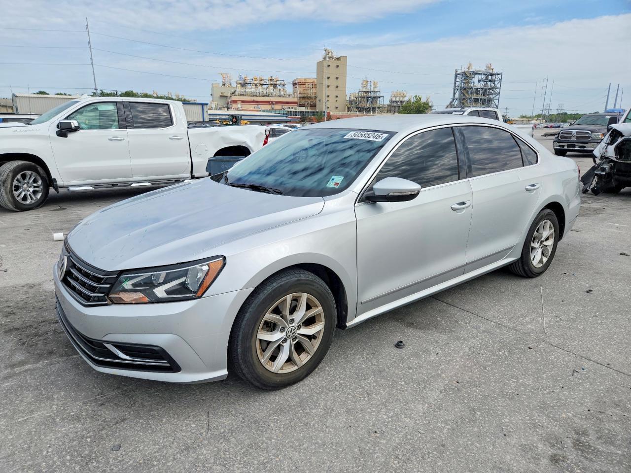 2017 VOLKSWAGEN Passat