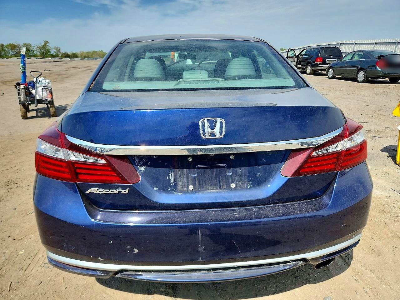 2016 HONDA ACCORD