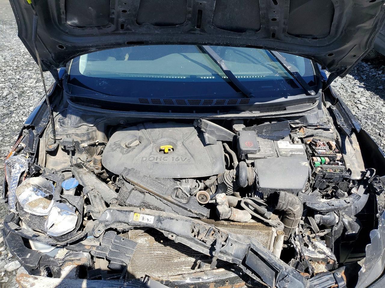 2016 HYUNDAI ELANTRA