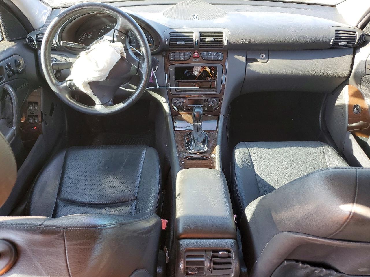 2002 MERCEDES-BENZ C-CLASS