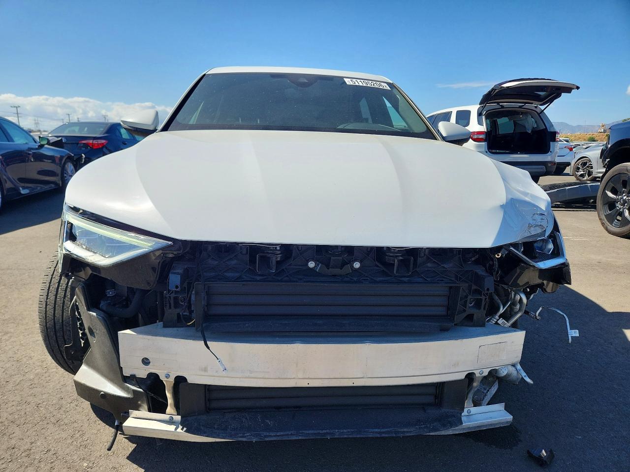 2024 AUDI Q8