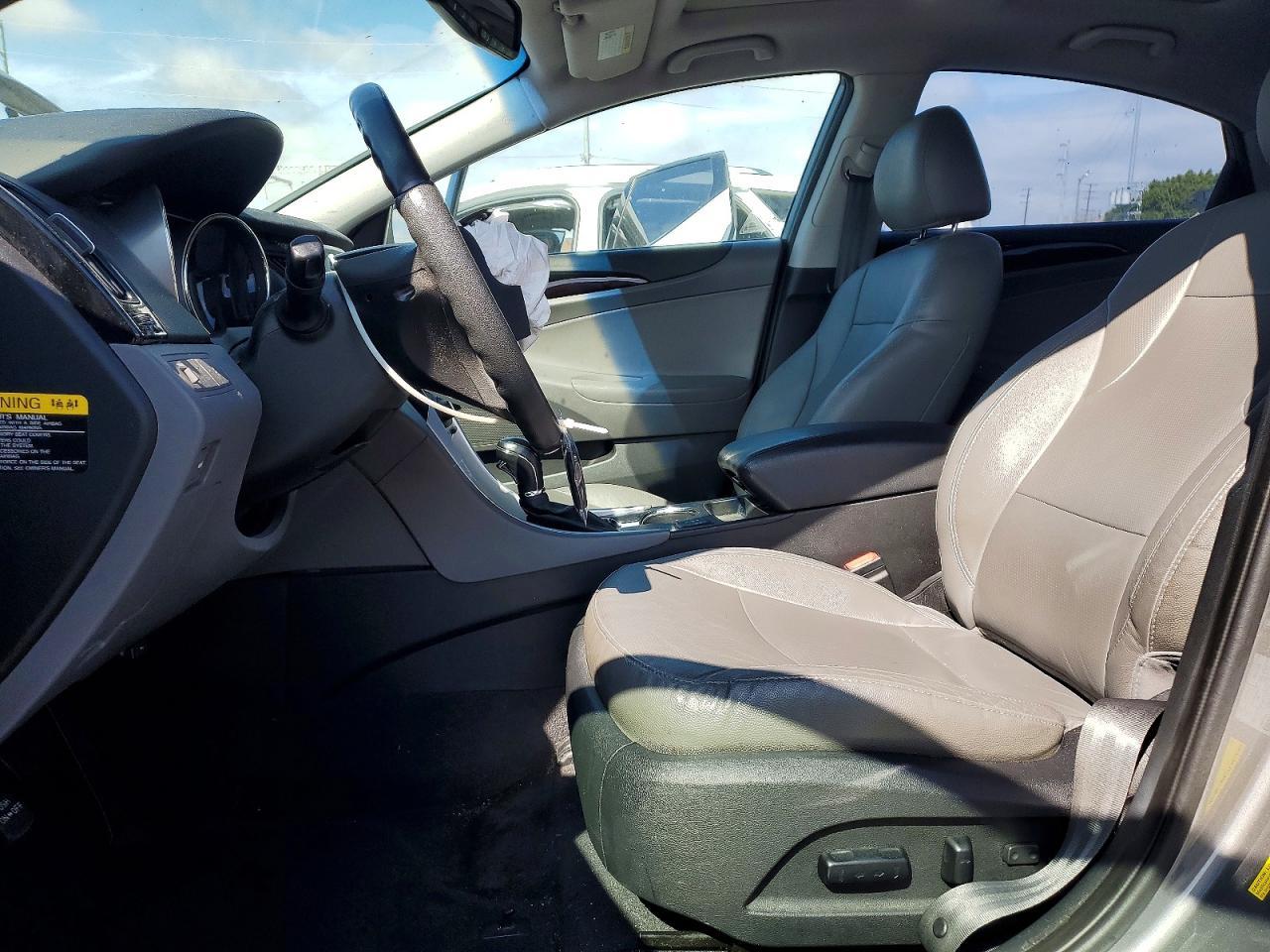 2013 HYUNDAI SONATA