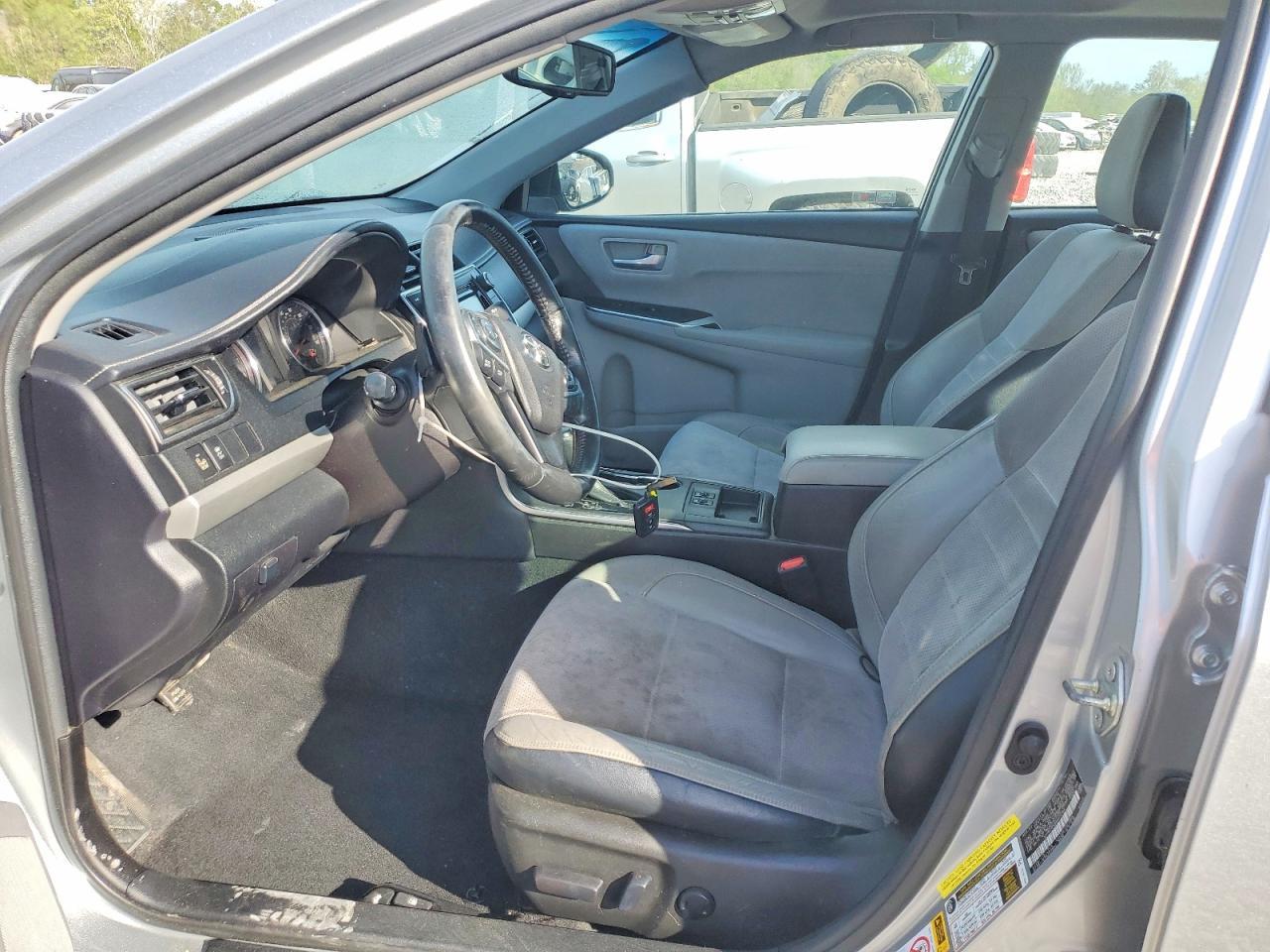 2016 TOYOTA CAMRY