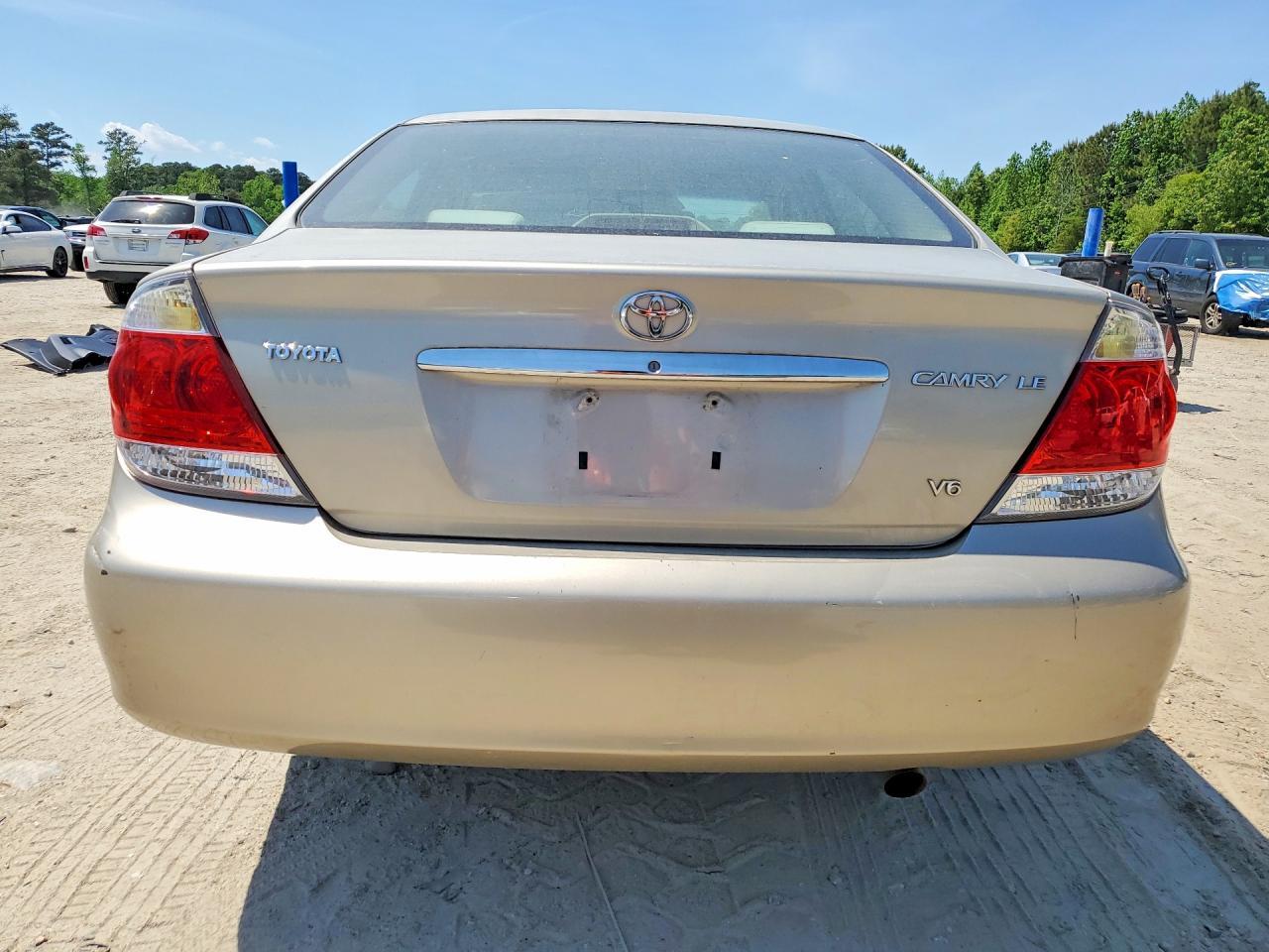 2005 TOYOTA CAMRY