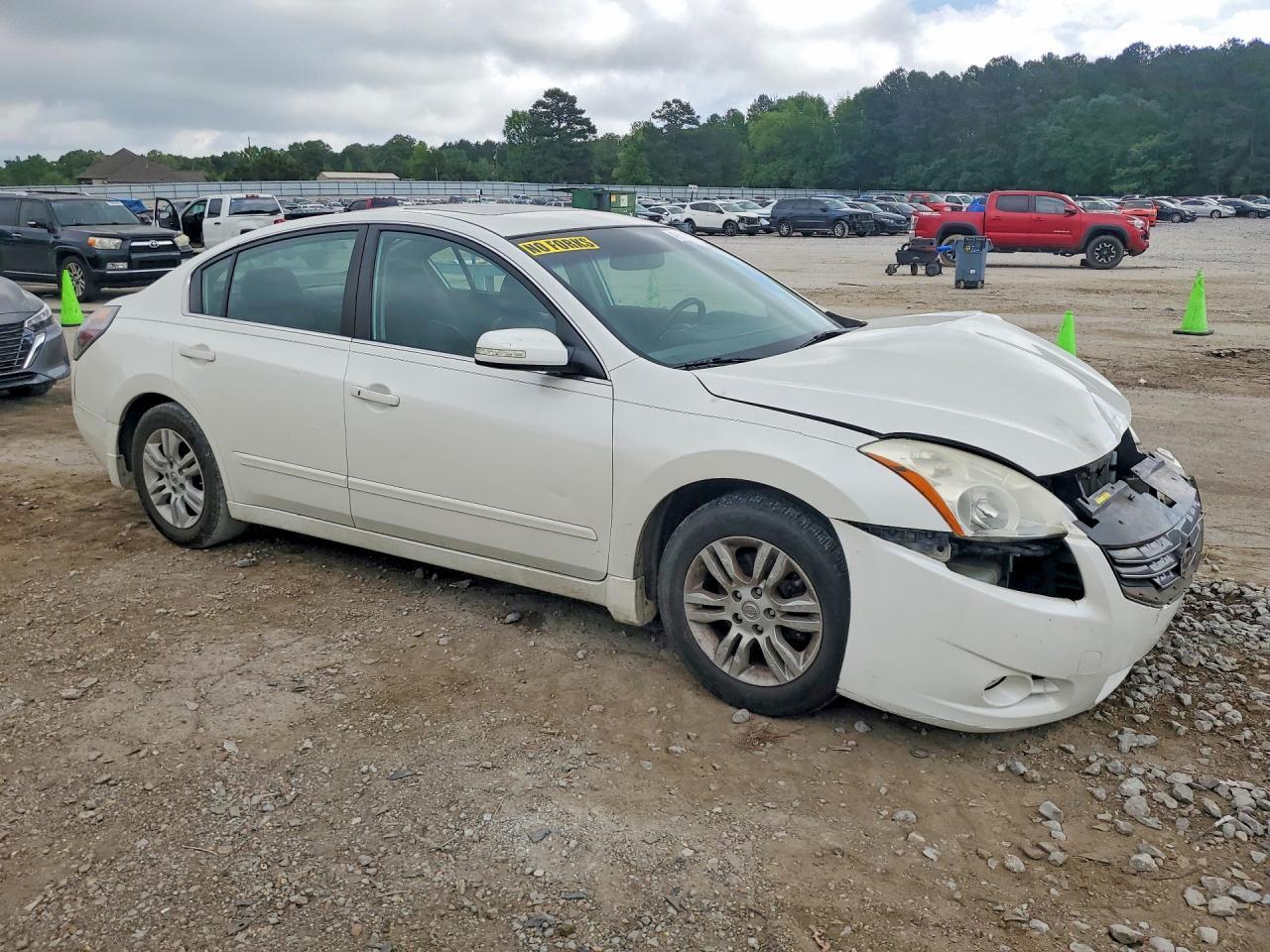 2011 NISSAN ALTIMA