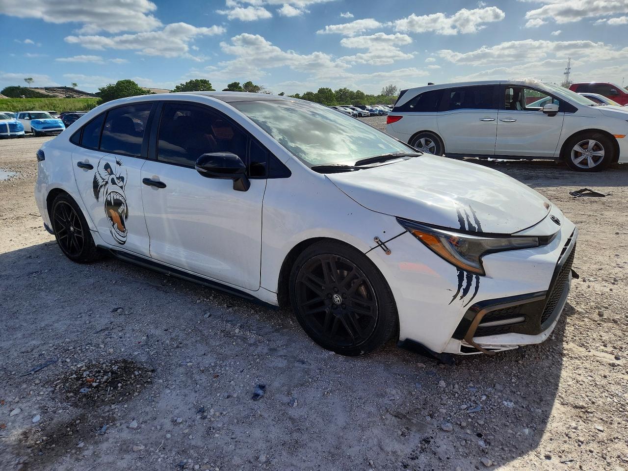 2022 TOYOTA COROLLA