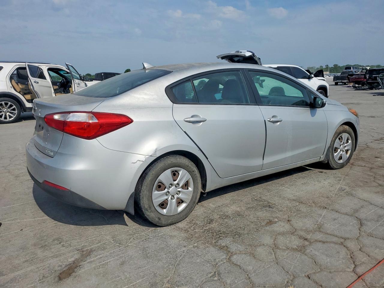 2015 KIA FORTE