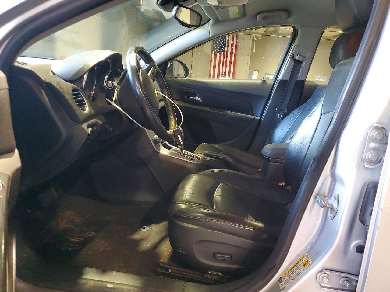 2011 CHEVROLET CRUZE
