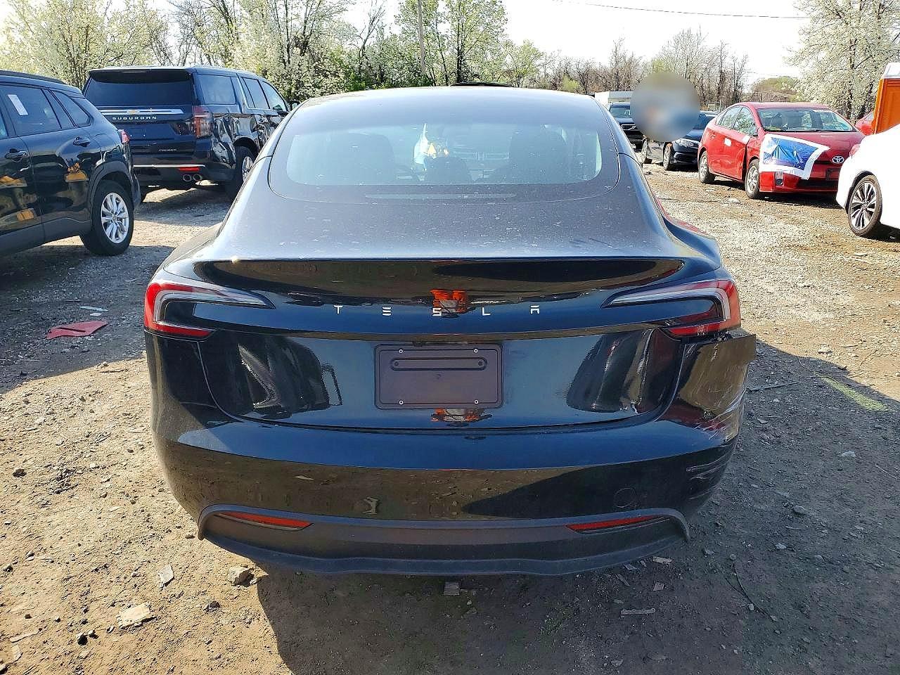 2025 TESLA MODEL 3