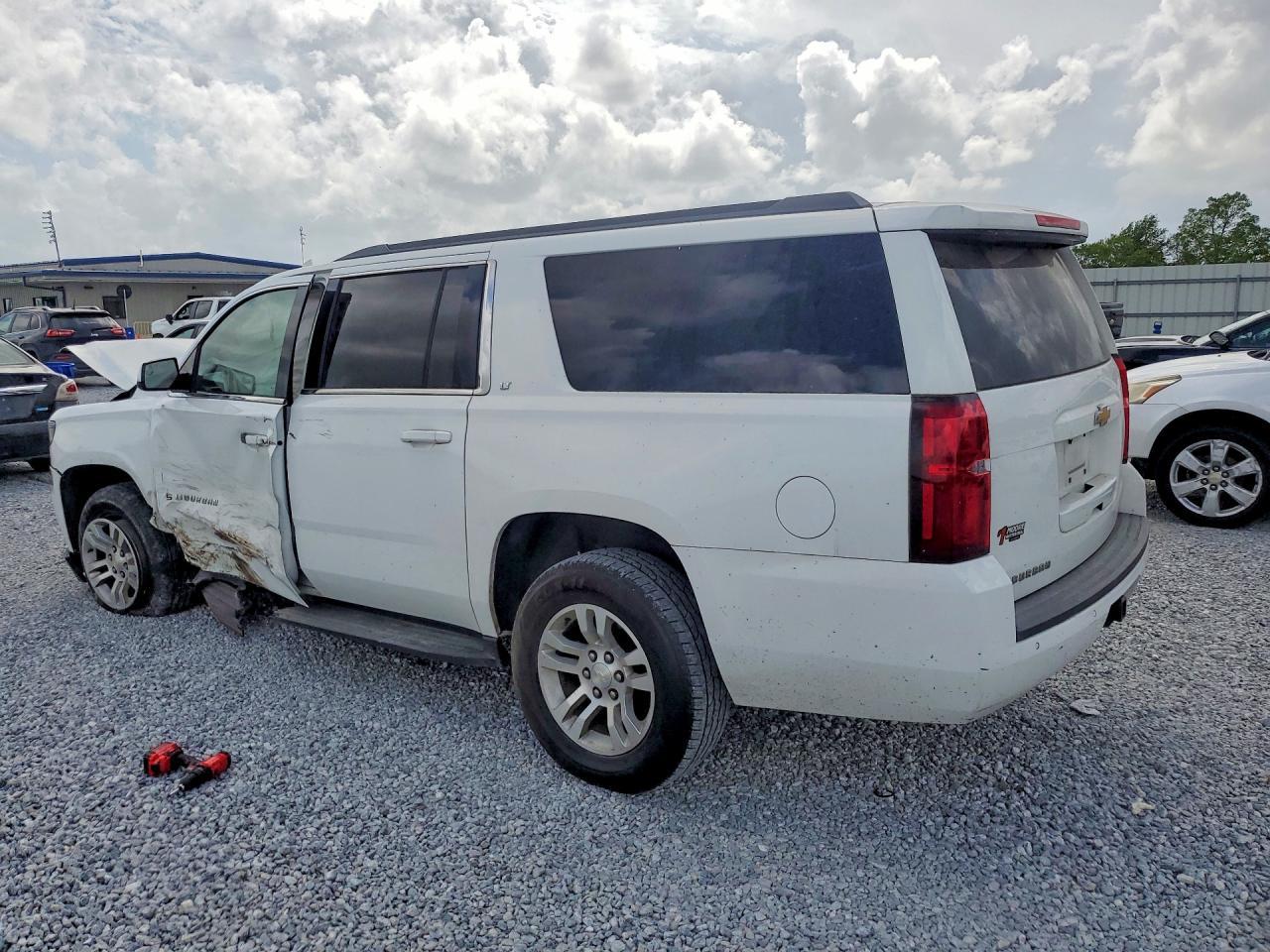 2019 CHEVROLET Suburban