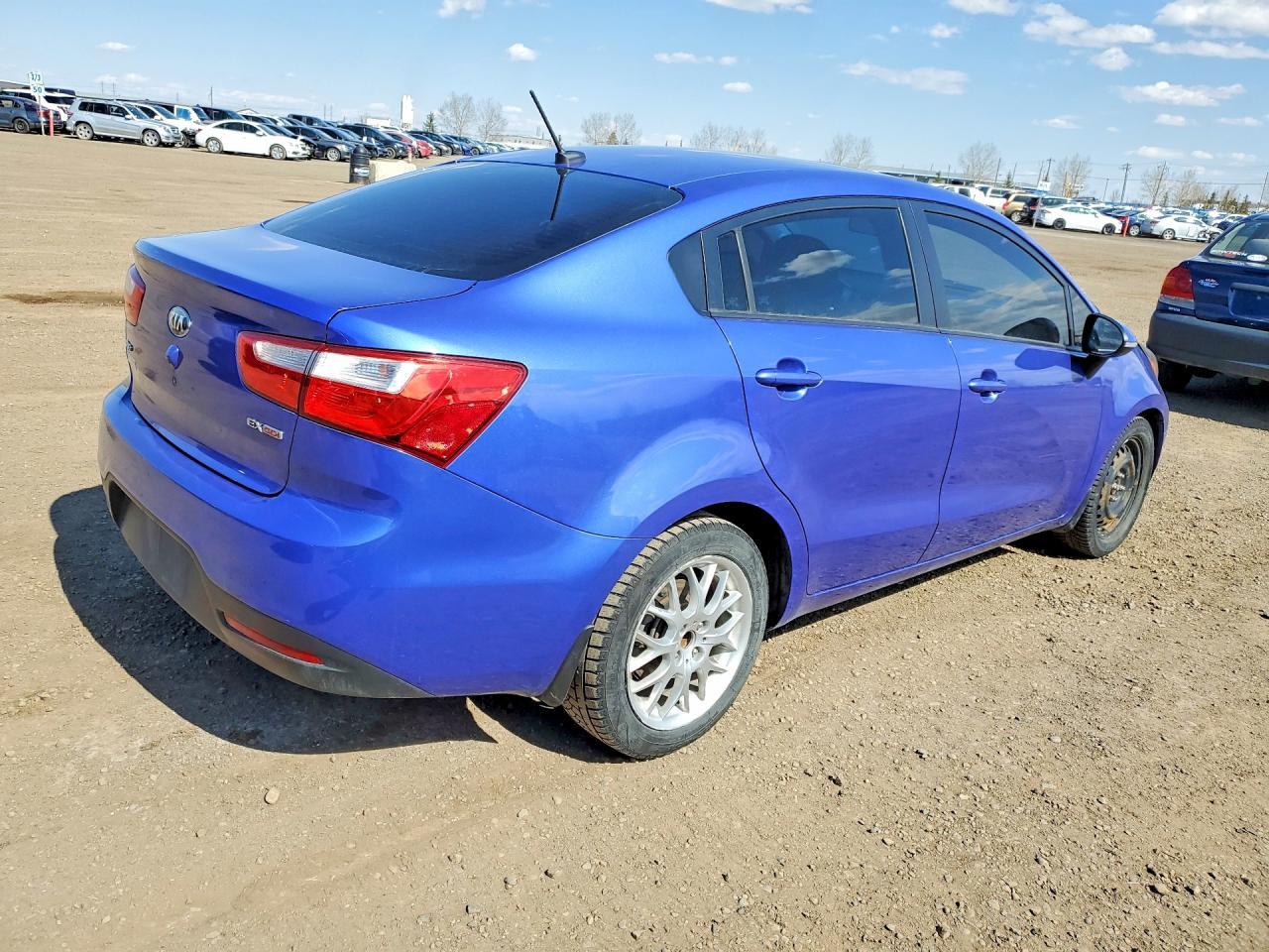 2013 KIA RIO