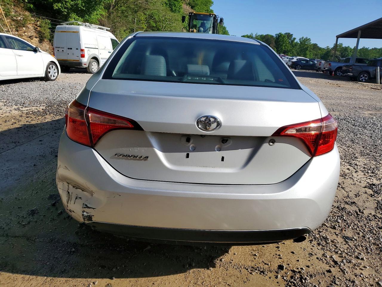 2018 TOYOTA COROLLA