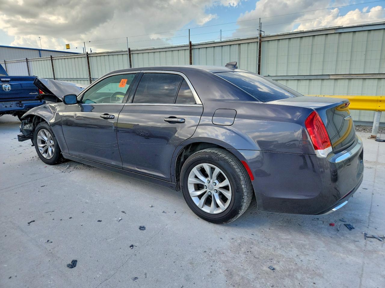 2015 CHRYSLER 300
