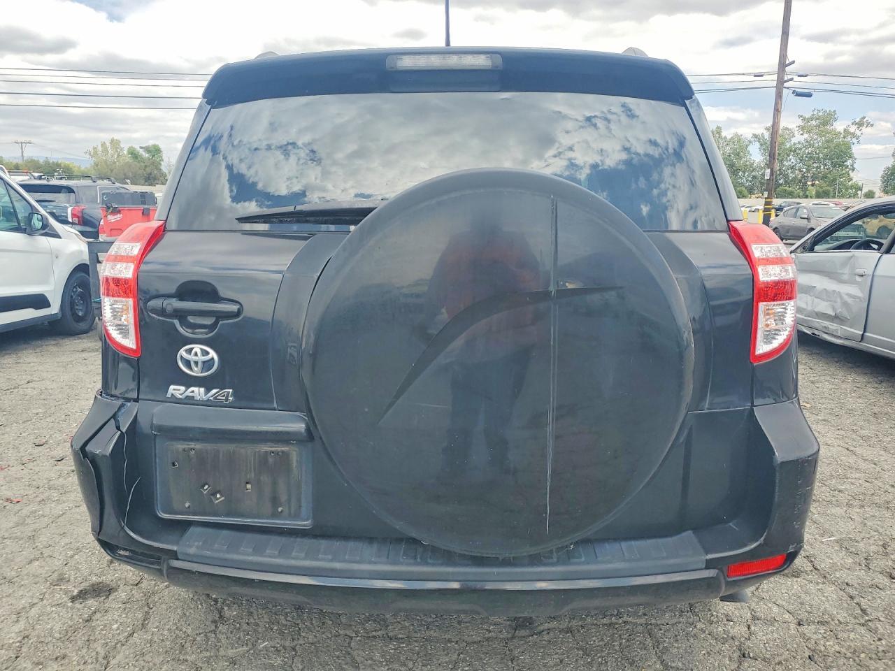 2012 TOYOTA RAV4
